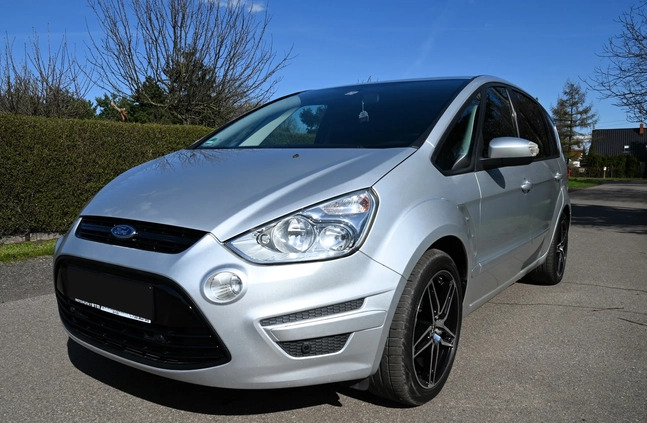 Ford S-Max cena 30900 przebieg: 230000, rok produkcji 2012 z Jasień małe 596